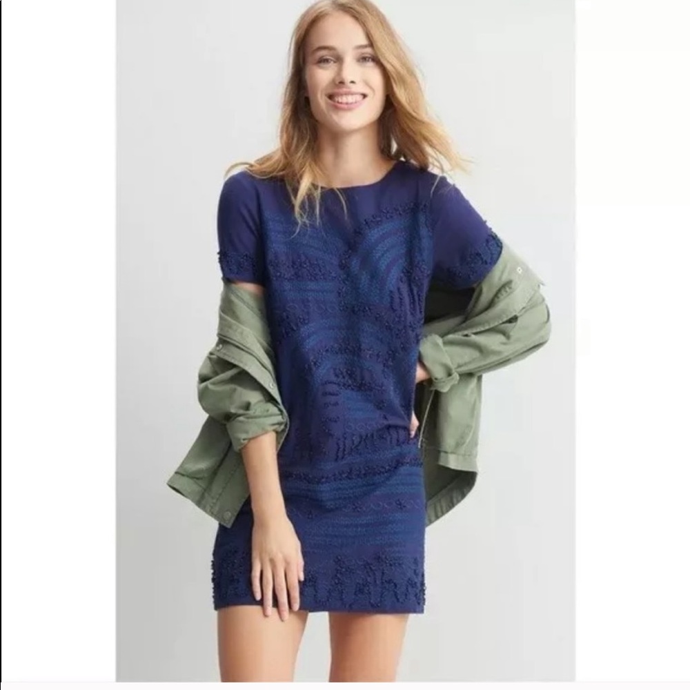 Anthropologie Rae embroidered shift dress